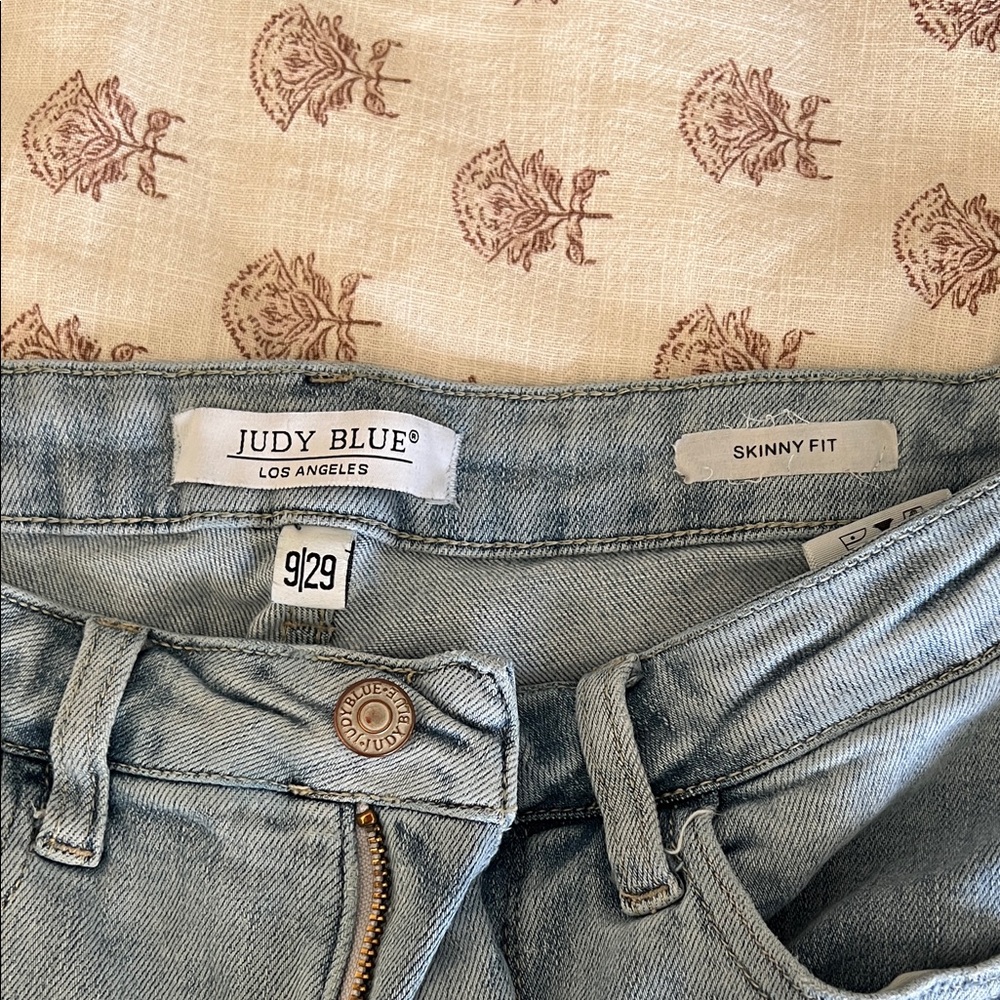 Judy Blue Light Blue Distressed Skinny Jeans - Picture 2 of 3